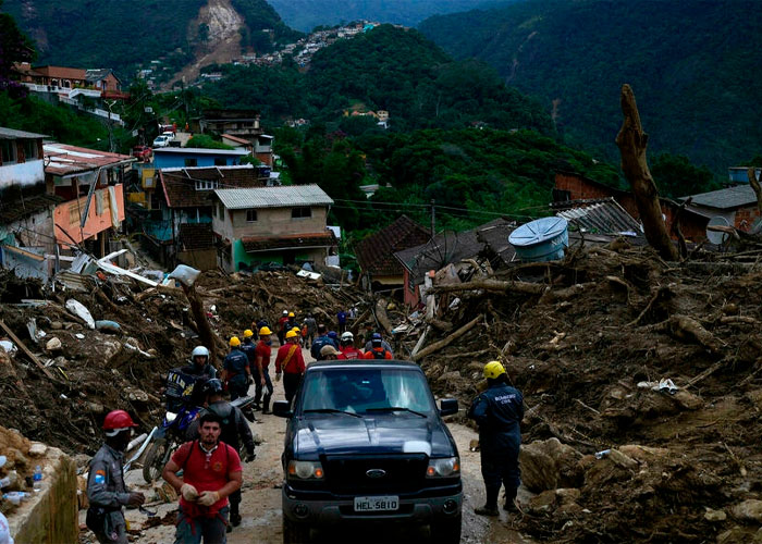 Autoridades de Brasil confirman 231 fallecidos tras lluvias en Petrópolis