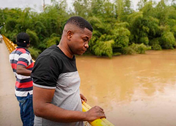 Clodomiro Largacha rescató a un niño en un río de Colombia