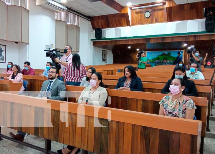Cursos para servidores públicos en Nicaragua