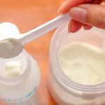 Retiran más leche en polvo tras la muerte de otro bebé en Estados Unidos