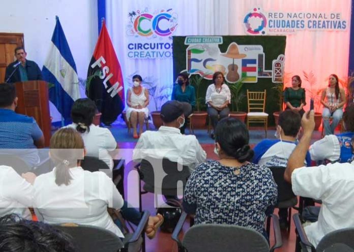 Conferencia sobre lanzamiento del circuito creativo para Estelí