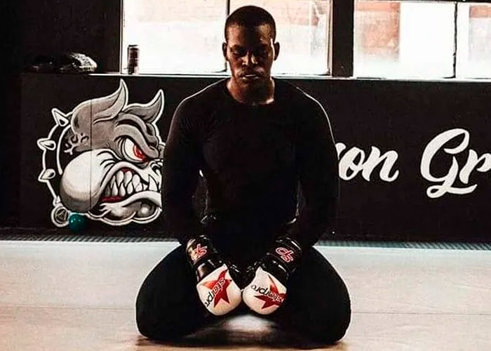 ¡Insólito! Peleador de MMA muere después de su pelea debut