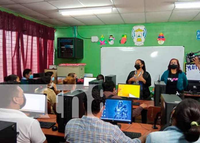 Encuentro de docentes de educación en Nicaragua