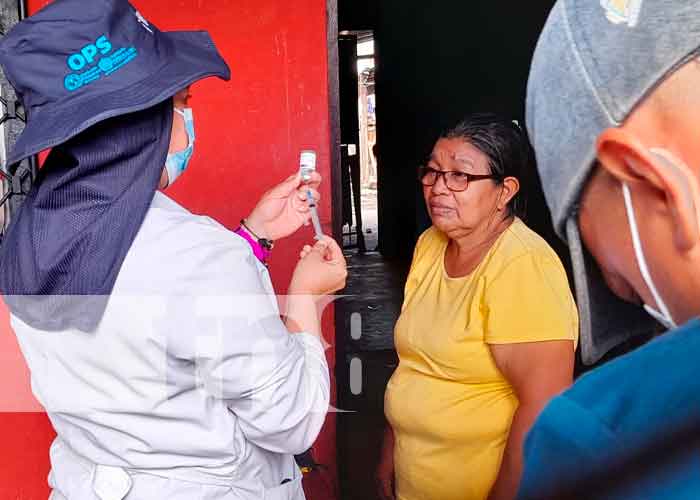 Jornada de vacunación en barrios del Distrito II de Managua, Nicaragua