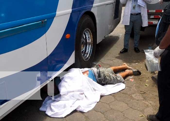 Trágica muerte de anciano tras ser impactado por bus en El Mayoreo, Managua
