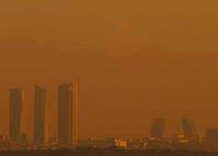 Nube de polvo del Sahara "se tragó" varias ciudades de España