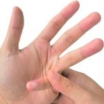 ¿Es bueno o dañino para la salud “tronarse” los dedos?