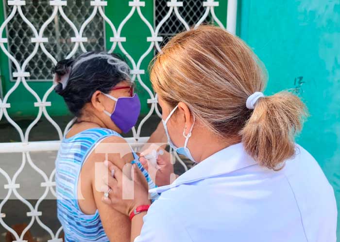 Jornada de vacunación en barrios de Managua, Nicaragua