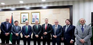 Embajadores de Latinoamerica realizan encuentro con primer ministro palestino