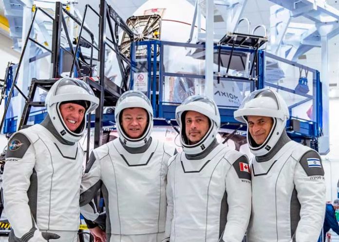SpaceX lanza primera tripulación privada a la Estación Espacial