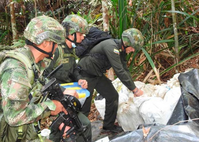 Seis militares muertos en Colombia tras ataque de grupo narcotraficante