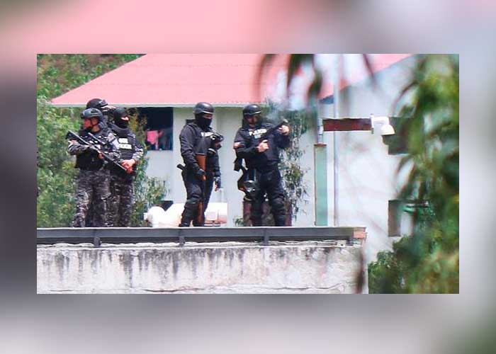12 presos muertos por conflicto en Ecuador