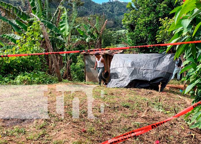 Hombre mata a su compañera de vida y después la entierra en una letrina