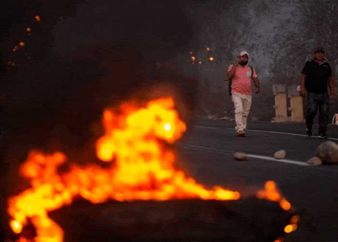 Manifestaciones de transportistas en Perú registra 11 heridos