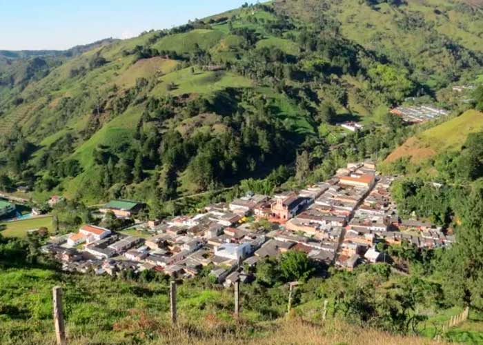 Muertos y desaparecidos en Antioquia, Colombia, luego de intensas lluvias