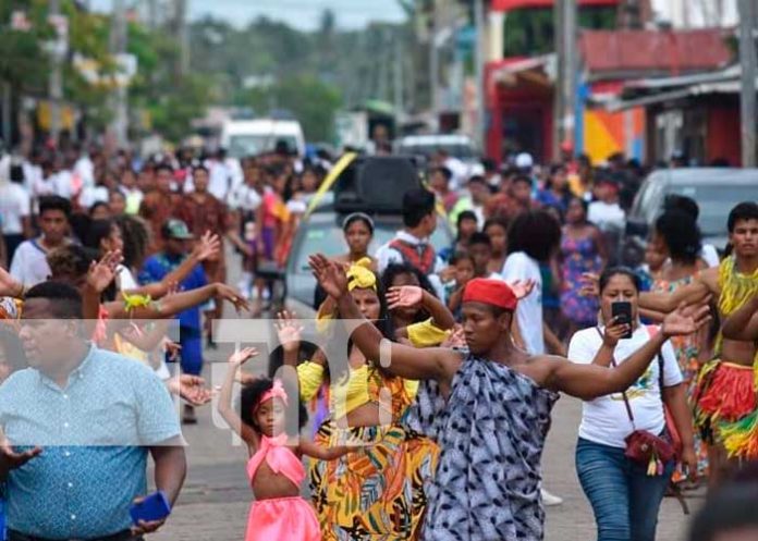Habitantes de Puerto Cabeza celebran 93 años de ser elevado a municipio
