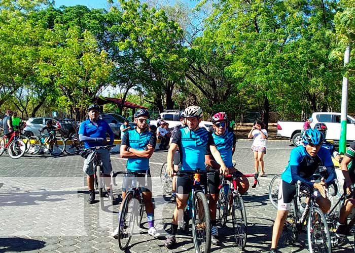 Ciclistas de Managua realizan rally de cara al verano