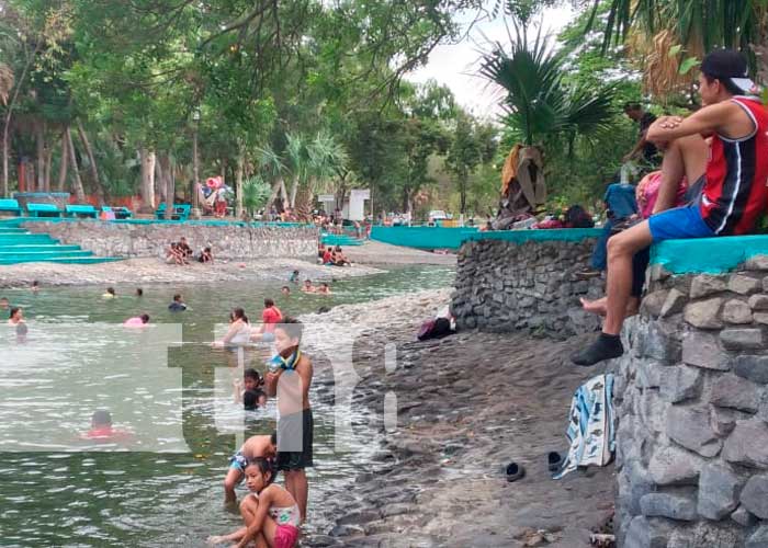 Ciudadanos de todo el país visitaron el balneario "El Trapiche" en Tipitapa