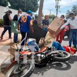 Motociclista y acompañante graves tras brutal accidente en Managua