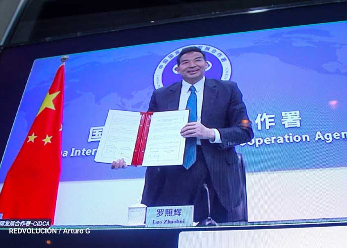 Nicaragua y China firman convenio de Programa Habitacional
