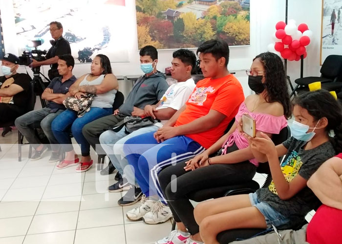 Tecnológico Ariel Darce en Managua, imparte charla a emprendedores