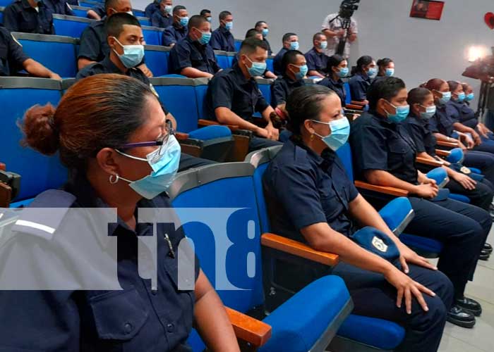 41 nuevos bomberos a la disposición de las nuevas estaciones en Nicaragua 