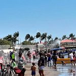 Miles de turistas desbordados en playas del departamento de Rivas