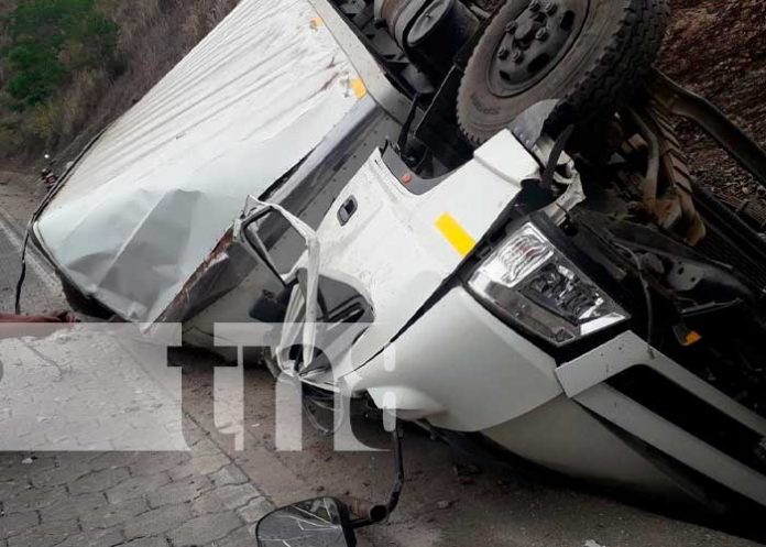 Escena del accidente de tránsito en Quilalí, Nueva Segovia