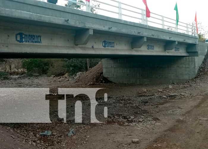 Inauguran puente El Cedral en Chontales