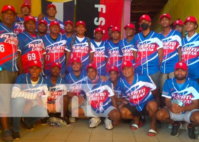 Uniformes deportivos para Serie de Béisbol del Carib