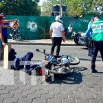 Accidente de tránsito con dos motos en Managua
