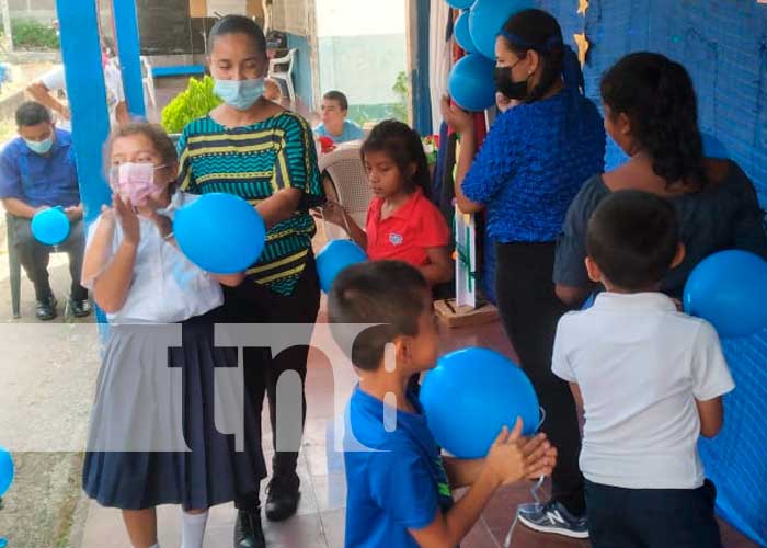 Actividad sobre el autismo en colegio de Boaco