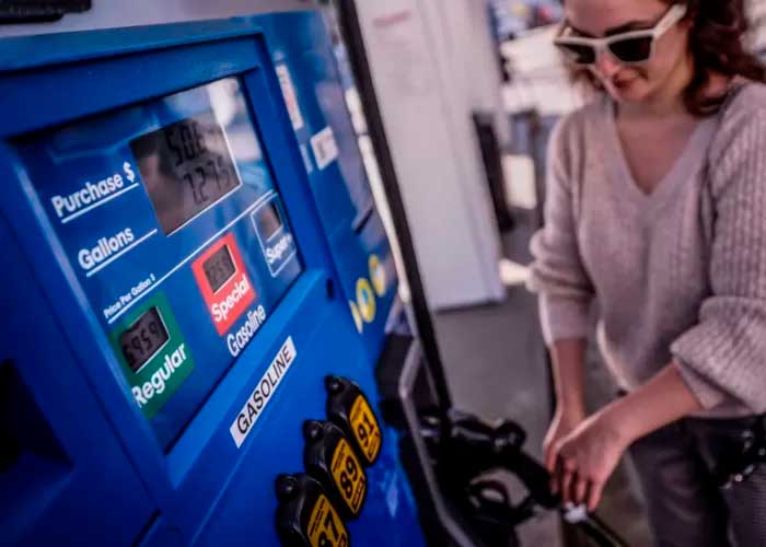 Precios de la gasolina siguen subiendo en Estados Unidos