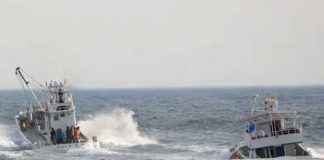 10 muertos y 16 desaparecidos tras naufragio de barco turístico en Japón