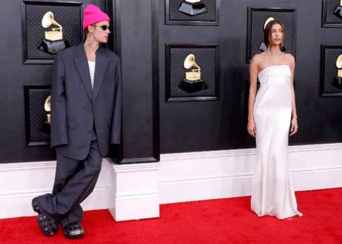 Fuertes burlas por la curiosa pinta de Justin Bieber en los Grammy