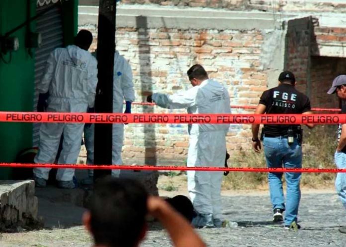 Con un tiro de gracia matan a mujer en frontera de México y Estados Unidos