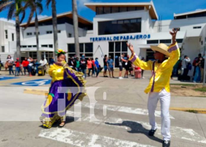INTUR en Rivas recibe a los turistas al ritmo de bailes culturales