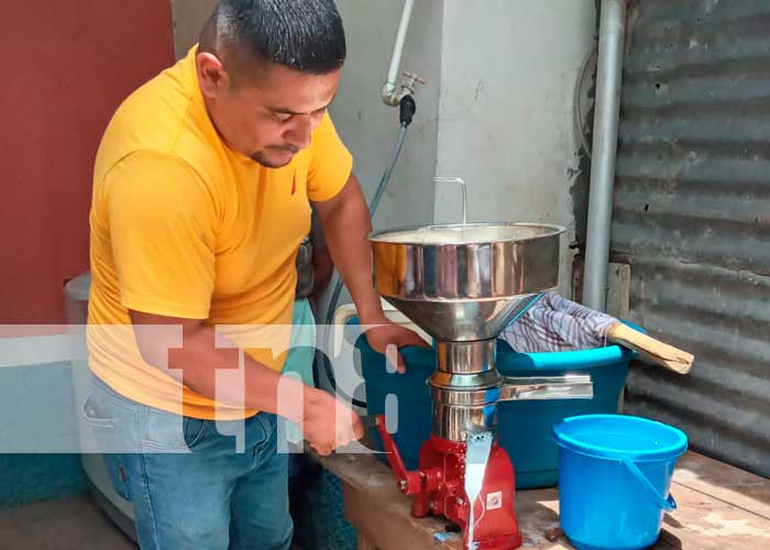 MEFCCA inaugura bono de procesamiento de lácteos en Jinotega, Nicaragua