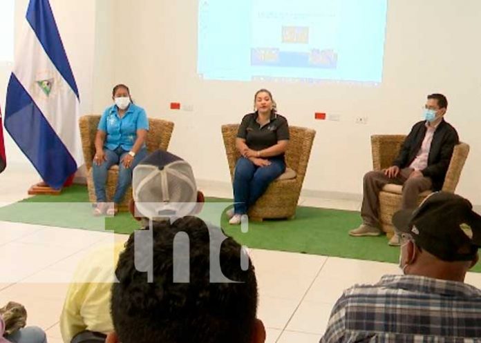 Productores de Nicaragua participan en foro sobre innovación agrícola
