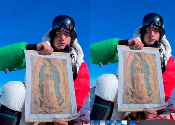 La Virgen de Guadalupe llega a la cumbre del Everest para bendecirlo