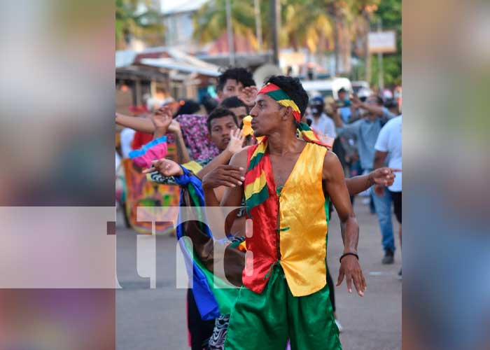 Bilwi celebra festiva