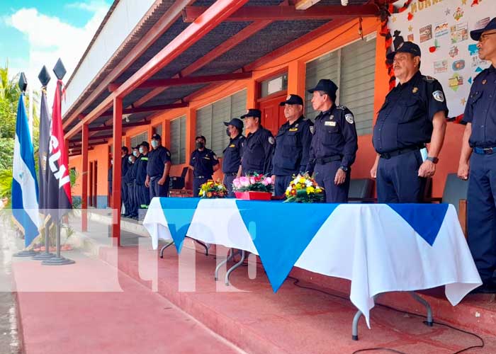 Nicaragua: Bomberos reciben capacitación sobre uso de vehículos de emergencia