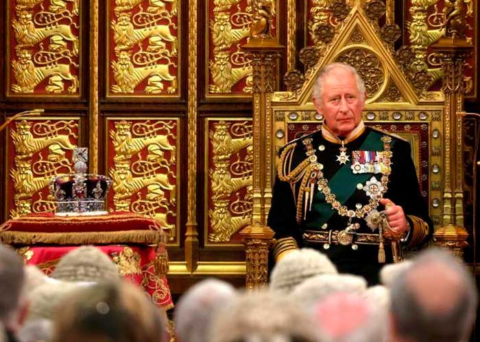 Reina Isabel ll falta a un discurso clave en Reino Unido
