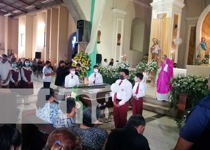Despiden en San Marco entre llantos y dolor a los 4 fallecidos en accidente