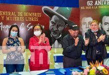 Familias del distrito lV de Managua honran a mártires de la revolución