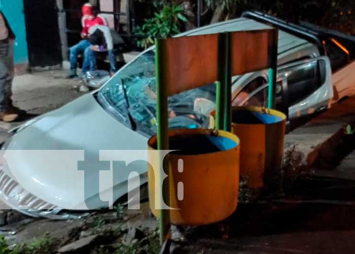 Matagalpa: Tres personas lesionadas al estrellarse contra un cauce