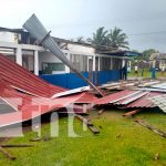 Tornado deja sin techo una escuela en Laguna de Perlas