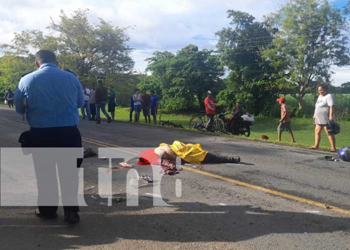 ¡Trágico! Motociclista muere al chocar con un camión en Rivas