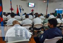 Foto: Oficiales de la sede central de Migración participaron en un taller en contra a la violencia en Nicaragua / TN8