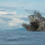 Peligroso volcán submarino entra en erupción